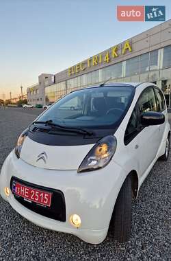 Хетчбек Citroen C-Zero 2012 в 