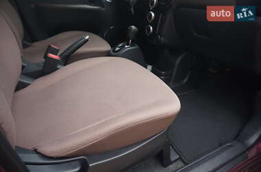 Хэтчбек Citroen C-Zero 2012 в 