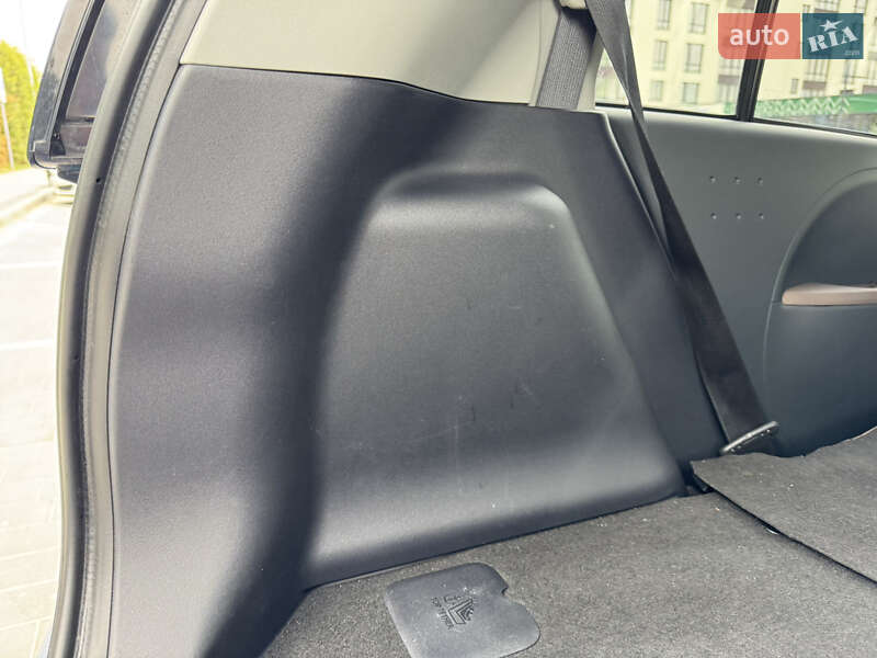 Хетчбек Citroen C-Zero 2015 в Львові