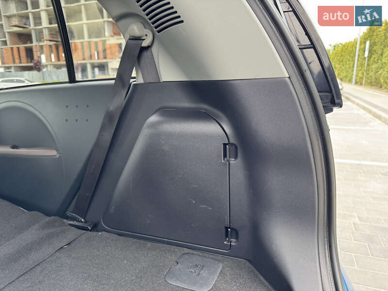 Хетчбек Citroen C-Zero 2015 в Львові