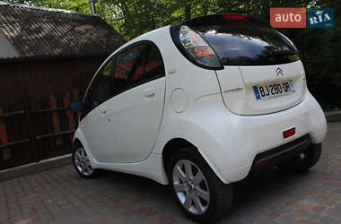 Хэтчбек Citroen C-Zero 2011 в 