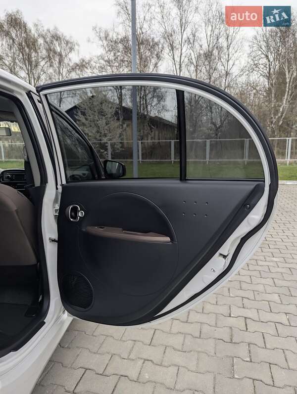 Хэтчбек Citroen C-Zero 2015 в Владимире