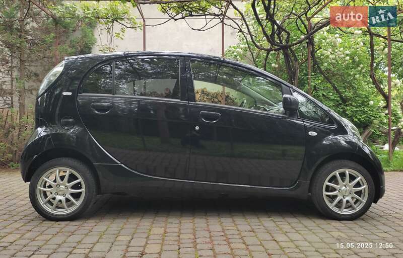 Хэтчбек Citroen C-Zero 2015 в Ивано-Франковске