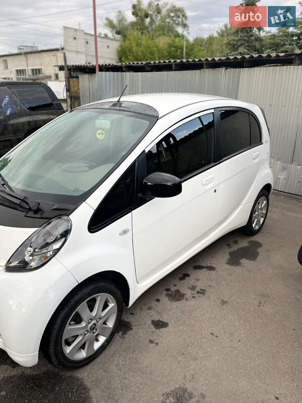 Хетчбек Citroen C-Zero 2018 в 