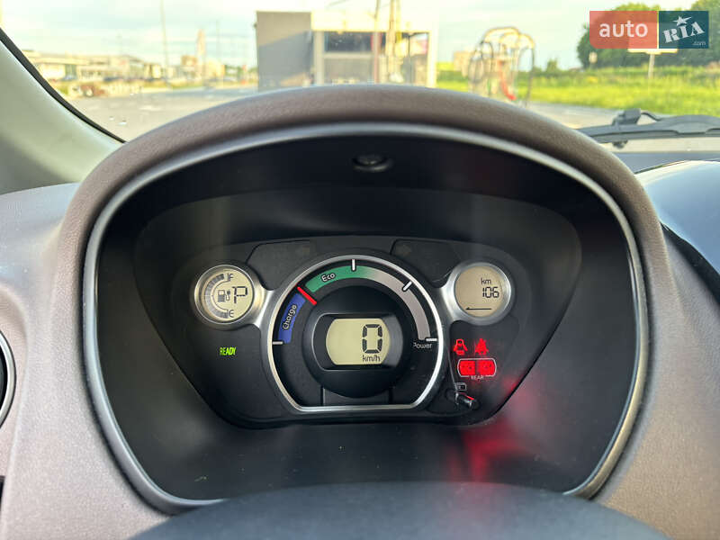 Хетчбек Citroen C-Zero 2015 в Львові