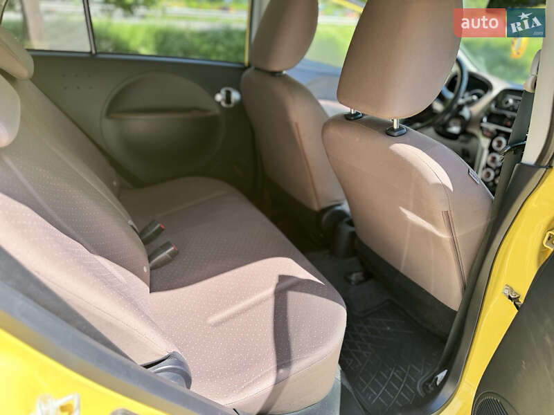 Хетчбек Citroen C-Zero 2011 в Вінниці