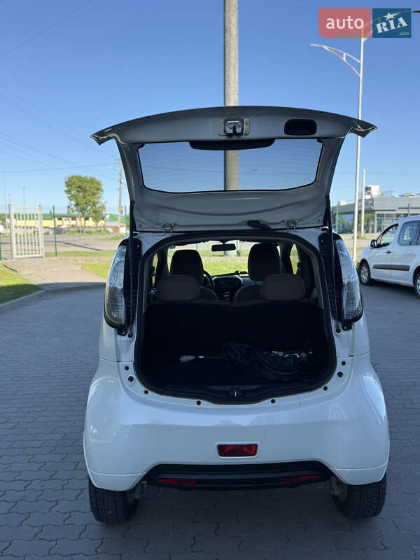 Хетчбек Citroen C-Zero 2015 в Радехові