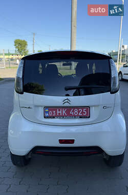 Хетчбек Citroen C-Zero 2015 в 