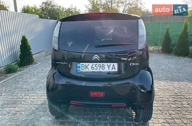 Хэтчбек Citroen C-Zero 2012 в 