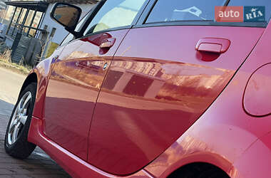 Хэтчбек Citroen C-Zero 2013 в 
