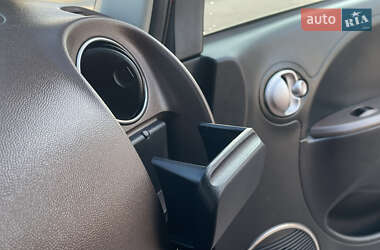 Хэтчбек Citroen C-Zero 2013 в 