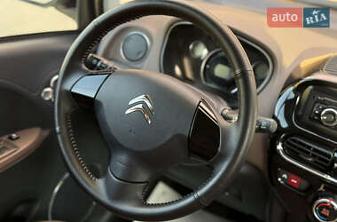 Хэтчбек Citroen C-Zero 2017 в 