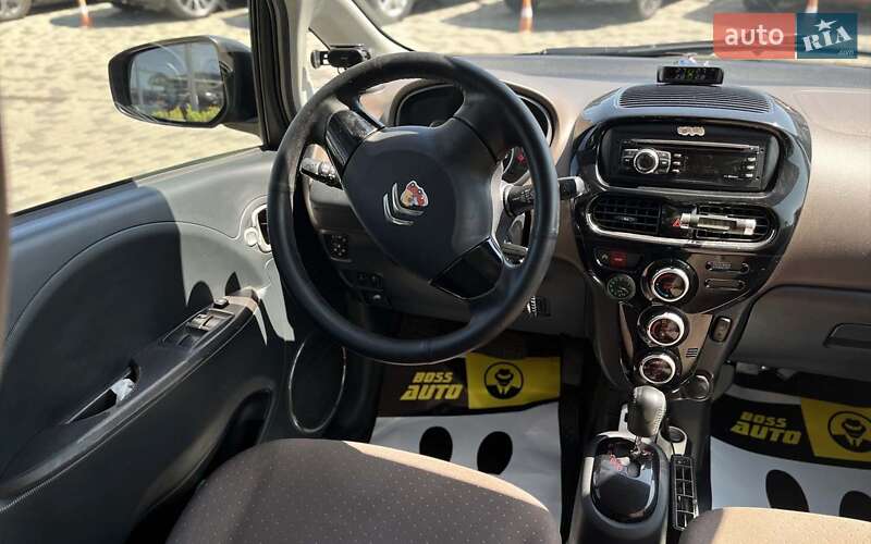 Хэтчбек Citroen C-Zero 2012 в Мукачево