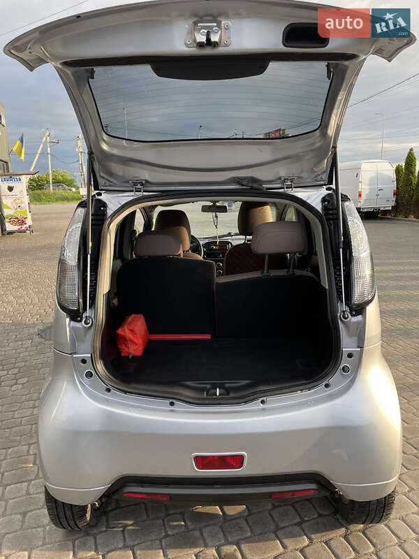 Хэтчбек Citroen C-Zero 2011 в Львове