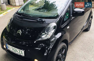 Хэтчбек Citroen C-Zero 2011 в 