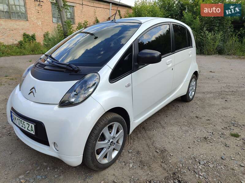 Хетчбек Citroen C-Zero 2011 в Сквирі