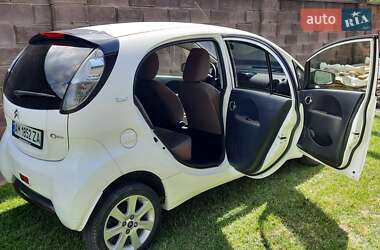 Хетчбек Citroen C-Zero 2014 в 