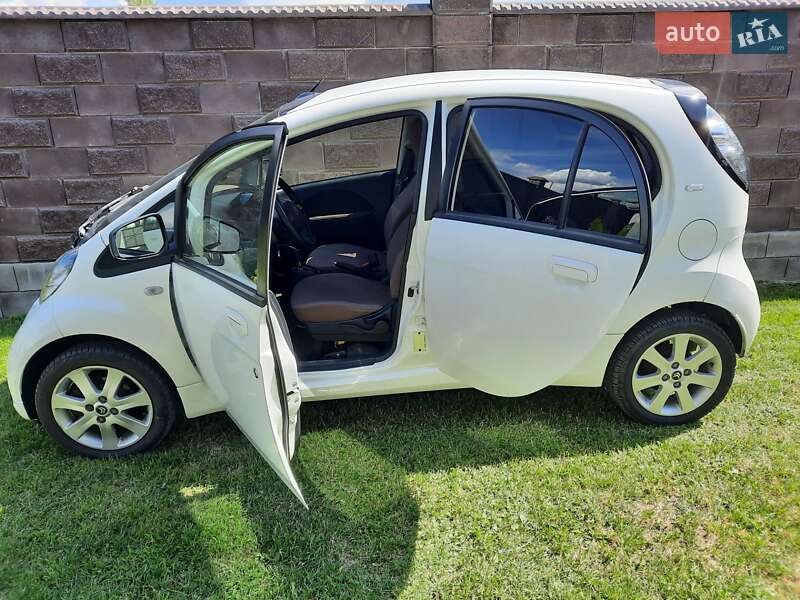 Хэтчбек Citroen C-Zero 2014 в Костополе