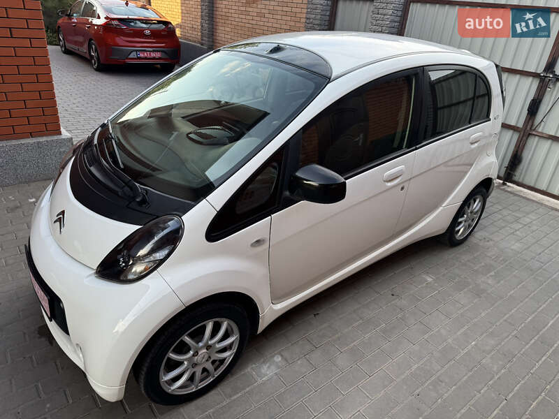 Хэтчбек Citroen C-Zero 2013 в Виннице