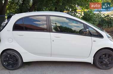 Хэтчбек Citroen C-Zero 2012 в 