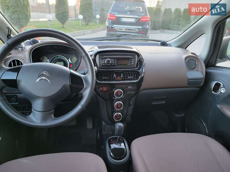 Хэтчбек Citroen C-Zero 2011 в Сарнах