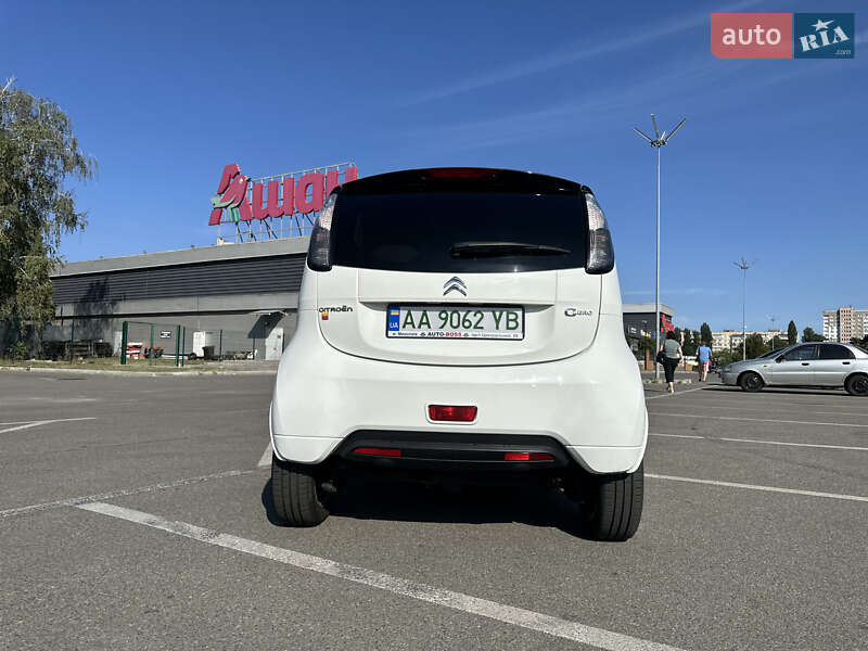 Хэтчбек Citroen C-Zero 2013 в Киеве