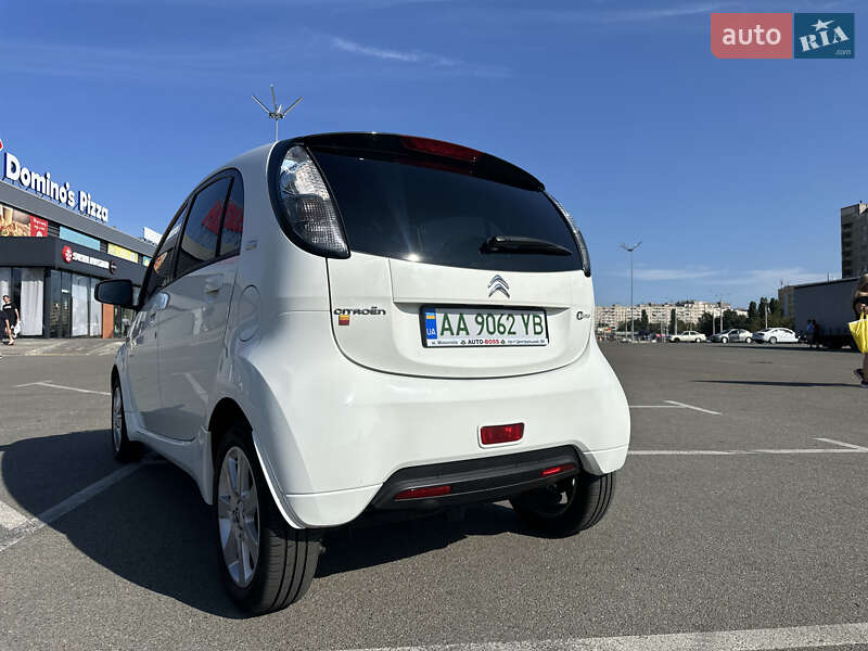 Хэтчбек Citroen C-Zero 2013 в Киеве