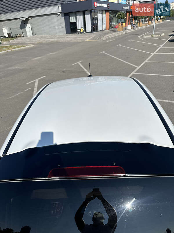 Хетчбек Citroen C-Zero 2013 в Києві