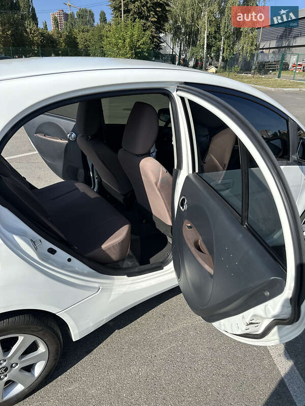 Хетчбек Citroen C-Zero 2013 в Києві