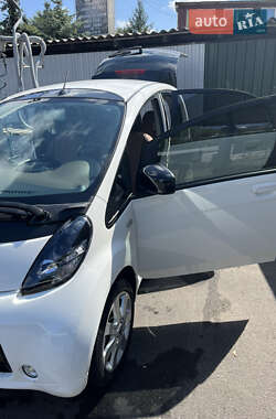 Хэтчбек Citroen C-Zero 2018 в 