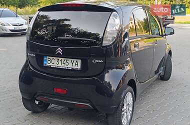Хэтчбек Citroen C-Zero 2011 в 