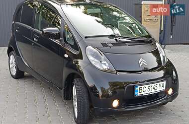 Хэтчбек Citroen C-Zero 2011 в 