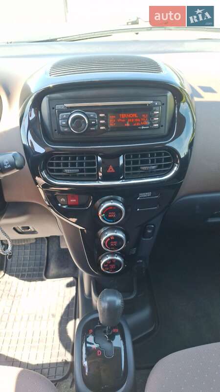 Хэтчбек Citroen C-Zero 2011 в Лановцах