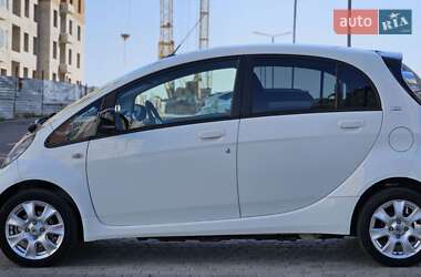 Хэтчбек Citroen C-Zero 2011 в 