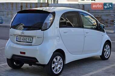 Хэтчбек Citroen C-Zero 2011 в 
