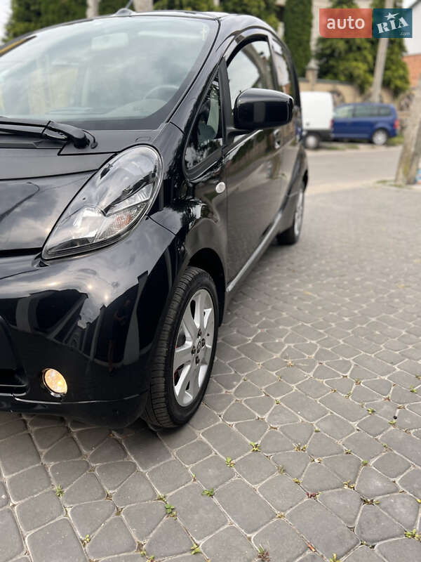 Хетчбек Citroen C-Zero 2011 в Луцьку фото 3 Хетчбек Citroen C-Zero 2011 в Луцьку