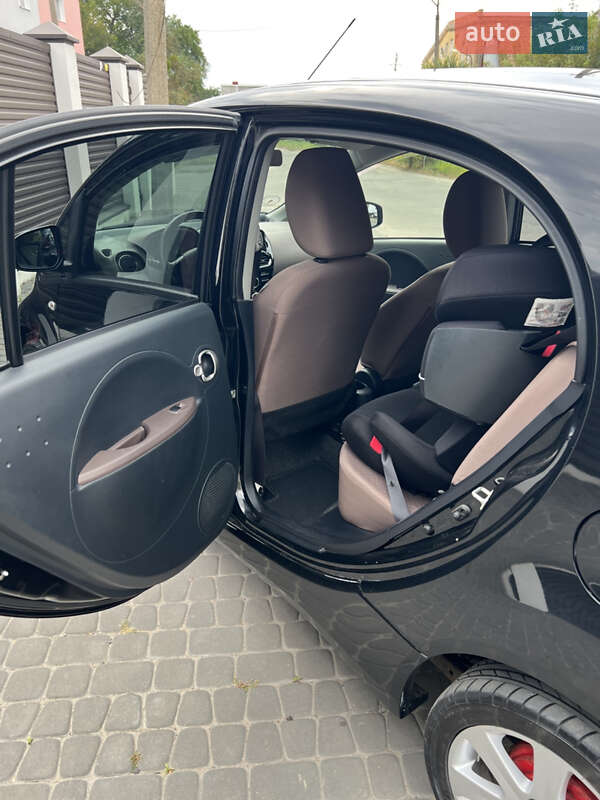 Хетчбек Citroen C-Zero 2011 в Луцьку фото 8 Хетчбек Citroen C-Zero 2011 в Луцьку