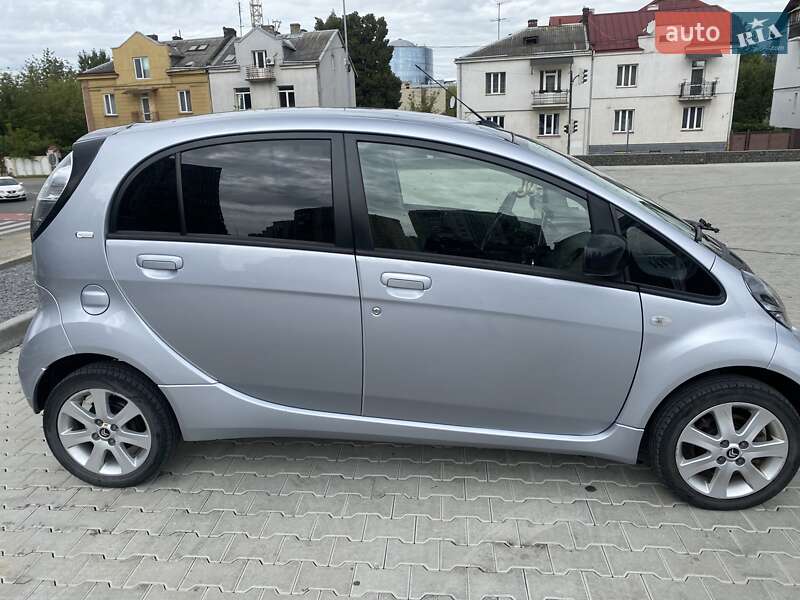 Хэтчбек Citroen C-Zero 2012 в Львове