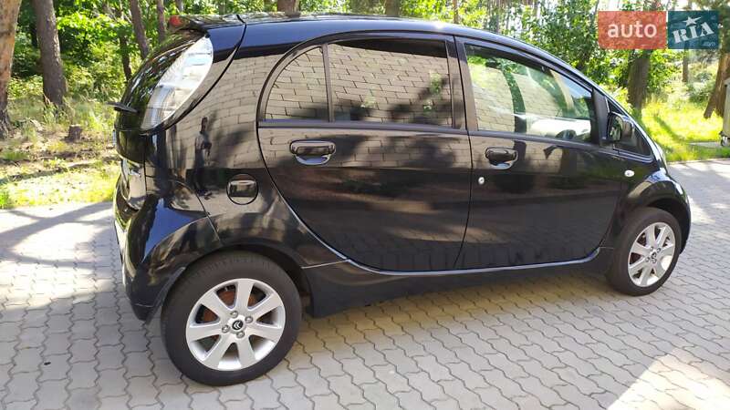 Хэтчбек Citroen C-Zero 2012 в Костополе