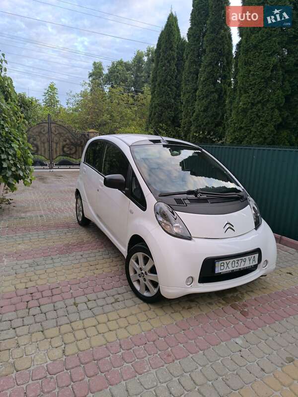 Хэтчбек Citroen C-Zero 2012 в Хмельницком