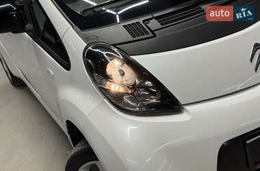 Хетчбек Citroen C-Zero 2015 в 
