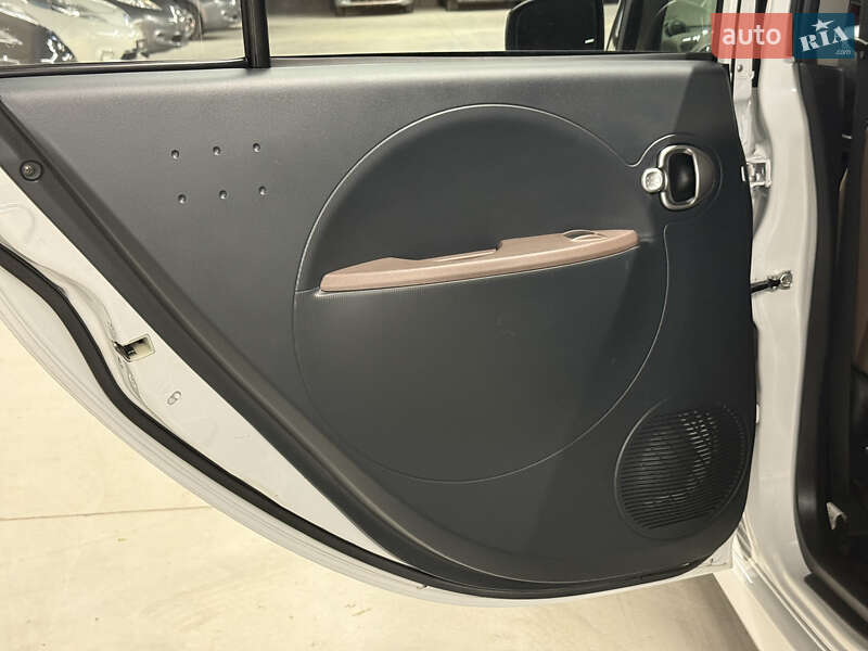 Хэтчбек Citroen C-Zero 2015 в Владимире