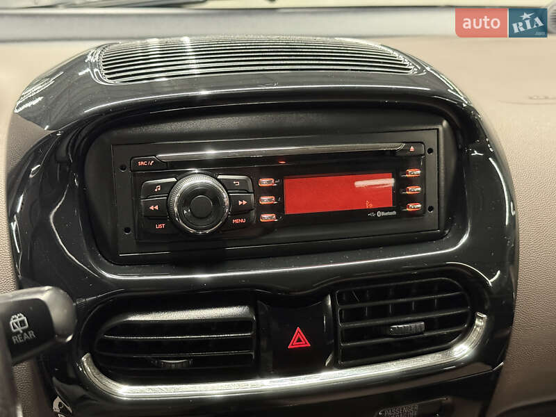 Хэтчбек Citroen C-Zero 2015 в Владимире