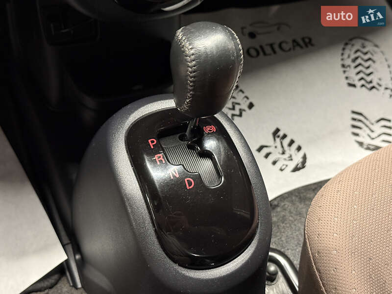 Хэтчбек Citroen C-Zero 2015 в Владимире