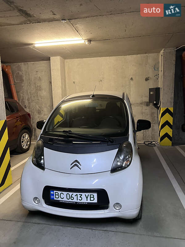 Citroen C-Zero 2011