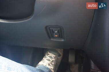 Хэтчбек Citroen C-Zero 2015 в 