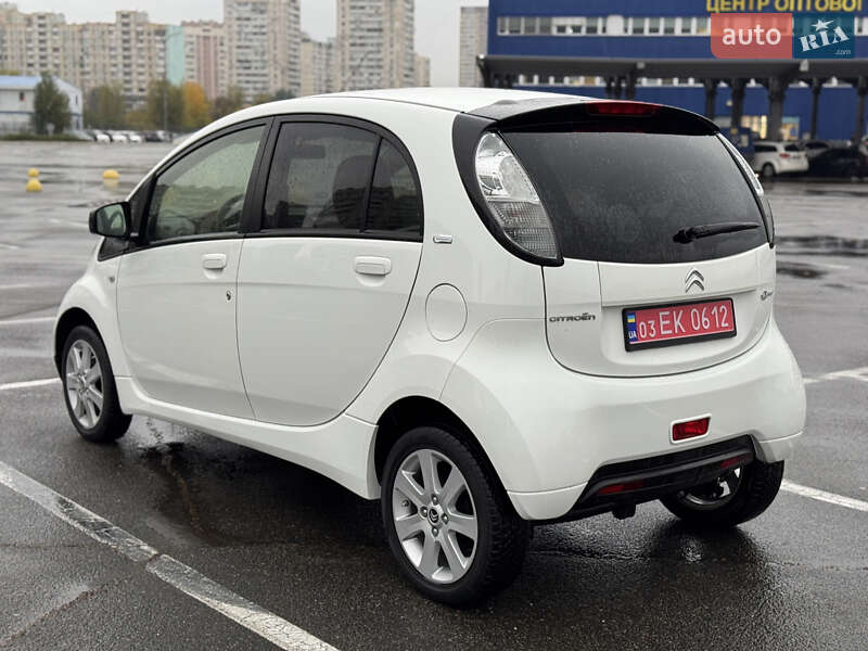 Хетчбек Citroen C-Zero 2017 в Києві