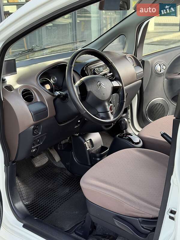 Хетчбек Citroen C-Zero 2014 в Володимирі фото 27 Хетчбек Citroen C-Zero 2014 в Володимирі