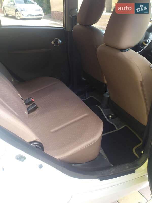 Хэтчбек Citroen C-Zero 2012 в Виннице фото 2 Хэтчбек Citroen C-Zero 2012 в Виннице