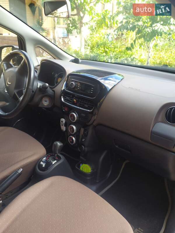 Хэтчбек Citroen C-Zero 2012 в Виннице фото 7 Хэтчбек Citroen C-Zero 2012 в Виннице